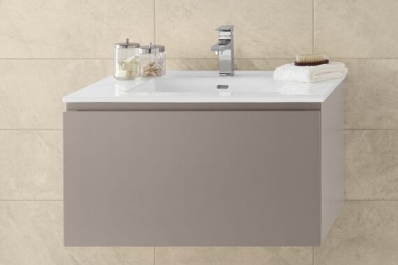 medium_017831-E01_Ariella_P4_Wall-Hung