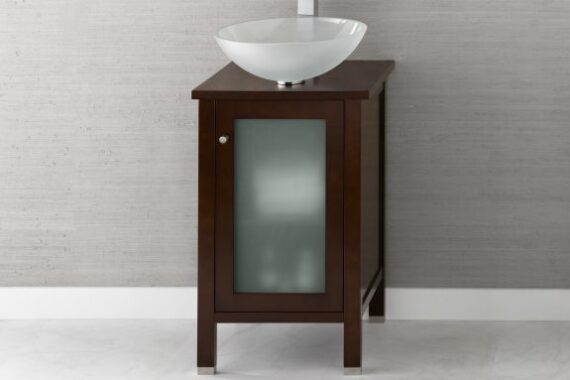 medium_036918-1-H01_Cami_P2_Contempo